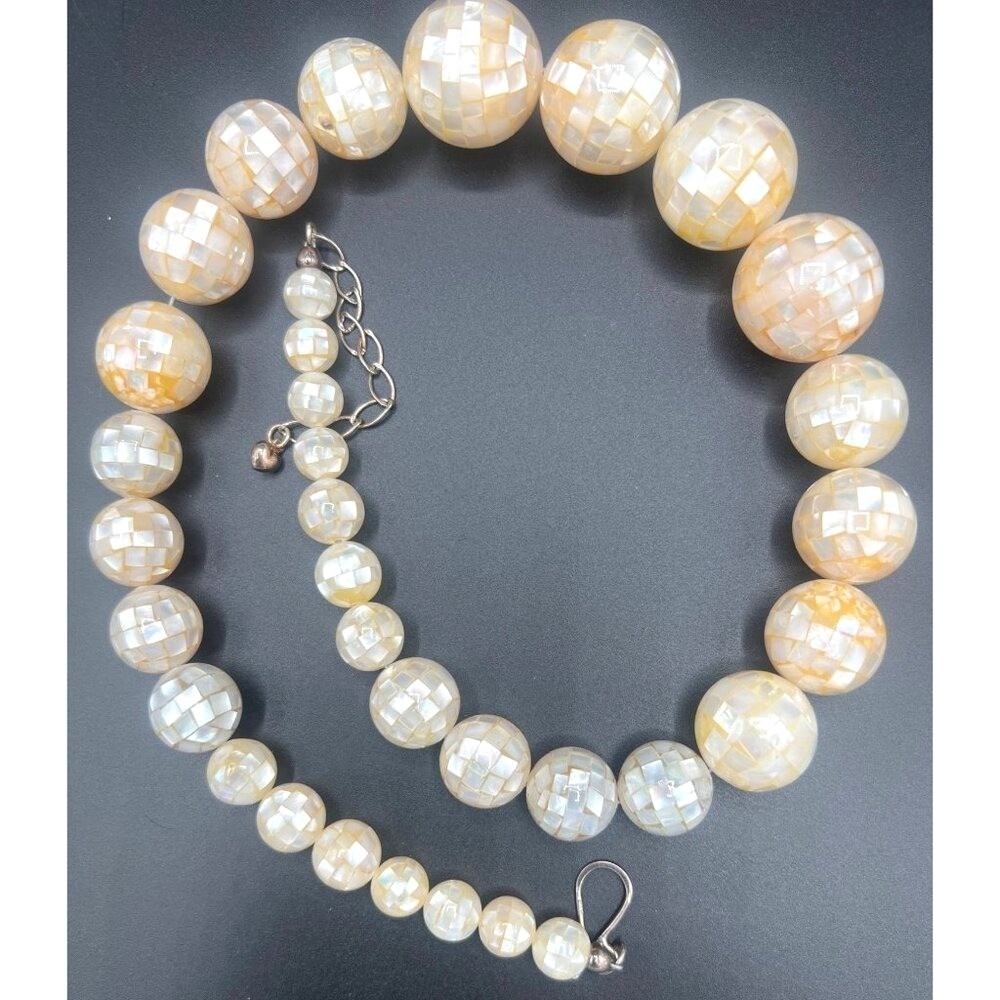 J King DTR Mind Finds Chunky Necklace MOP Iridescent‎ Mosaic Mother Of Pearl 22"